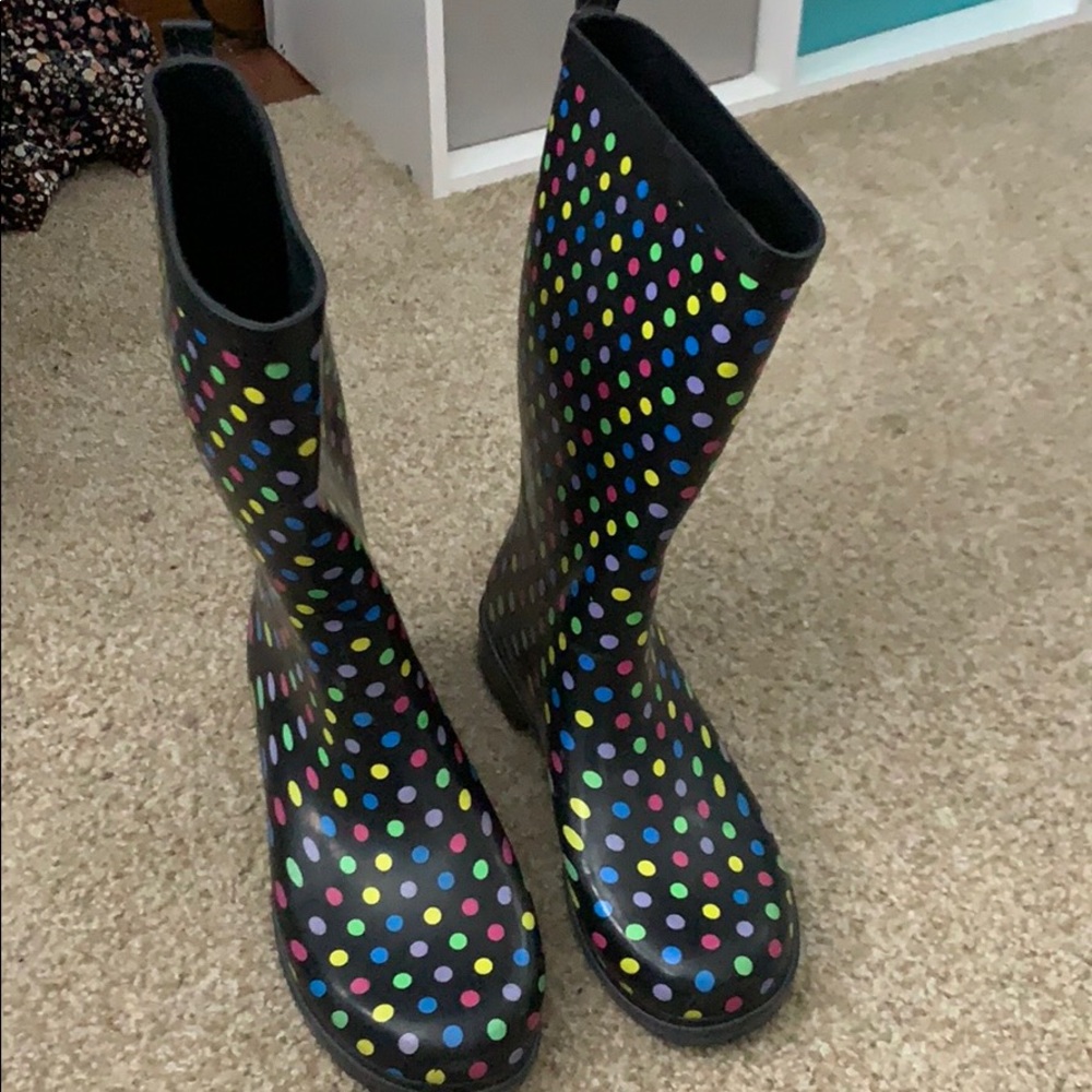 polka dot rain boots
